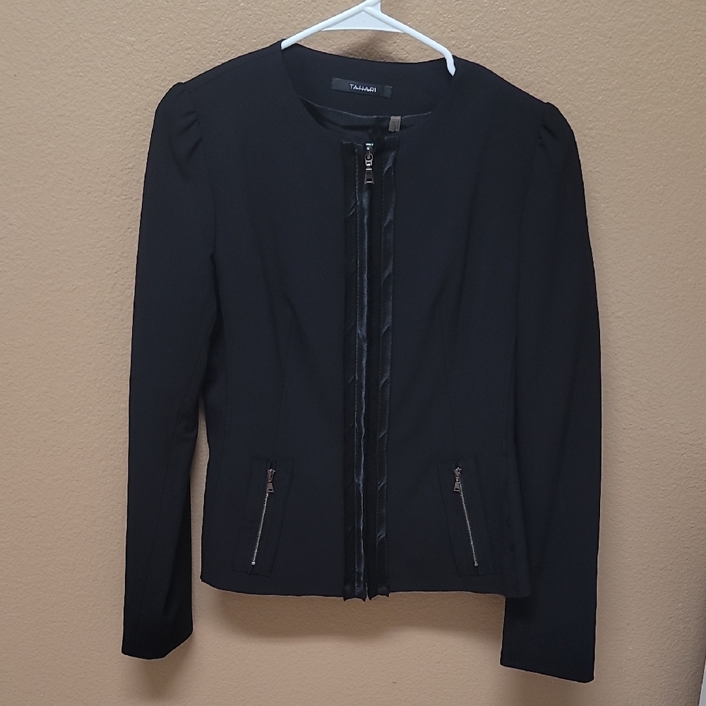 Tahari Black Fitted Blazer Suit Jacket 🖤